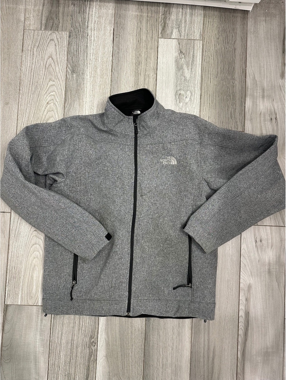 The North Face Men's Gray Full-Zip Fleece Jacket Medium